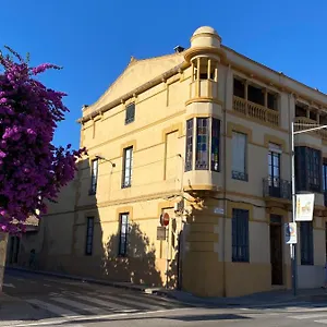 https://casa-en-palafrugell-costa-brava.topcostabravahotels.com